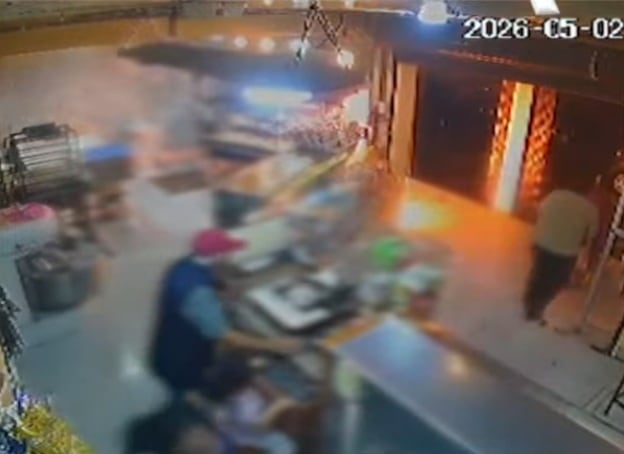 Imágenes de las cámaras de seguridad de la panadería Kenko's de La Perla