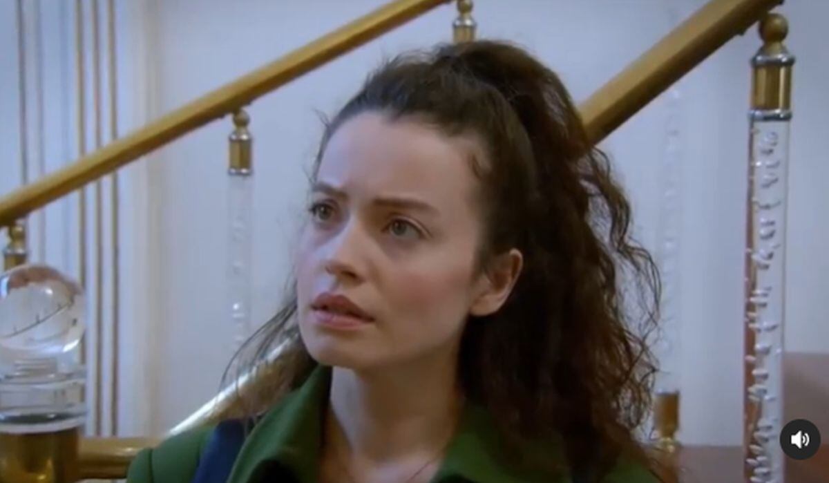 Gizem Arikan como Meryem (Foto: Stellar Yapım)