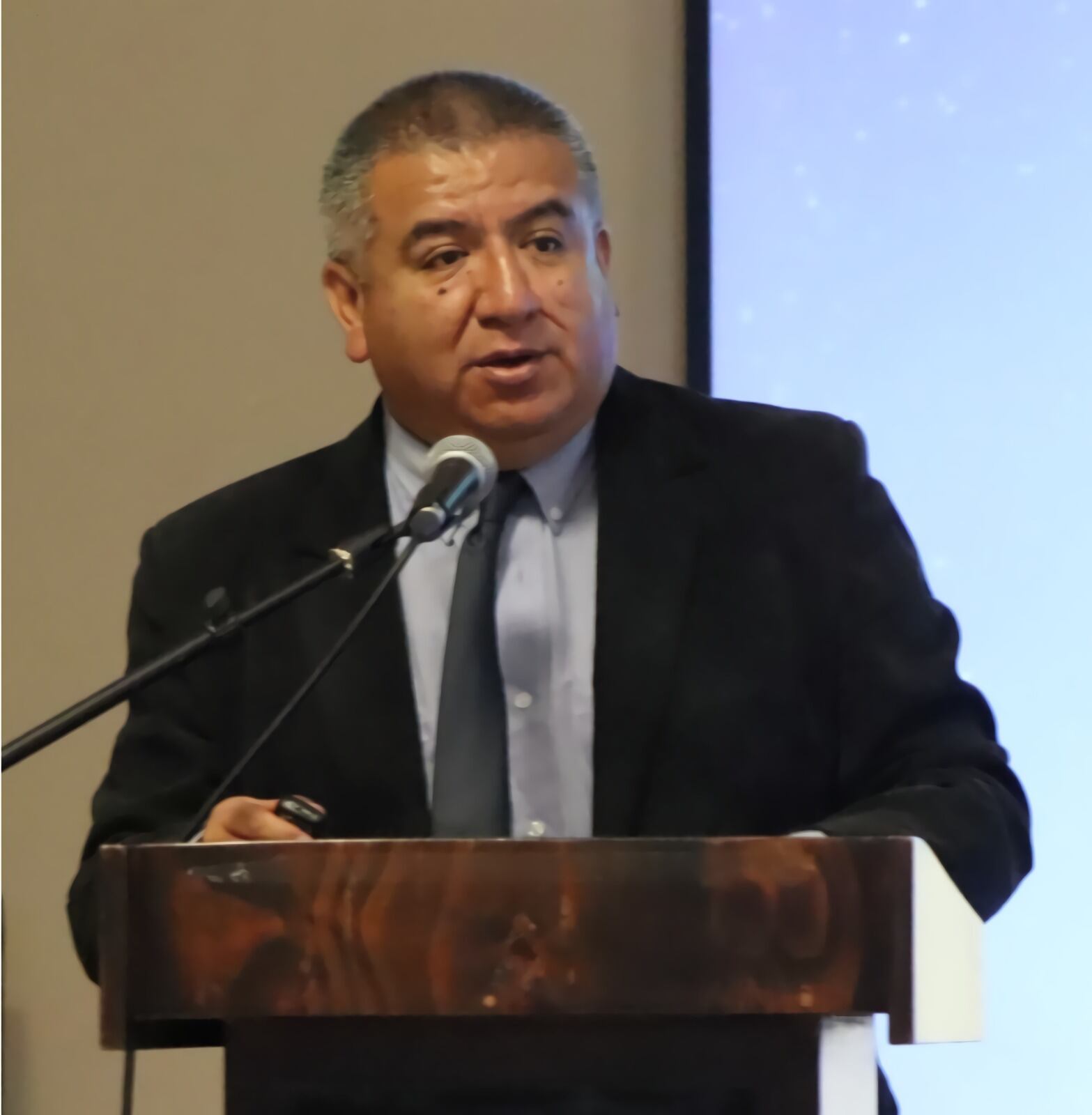 Edwin Santos Esparza, exviceministro de Transportes y Comunicaciones, lamentó el poco interés mostrado por el Gobierno en el mantenimiento y supervisión de carreteras.