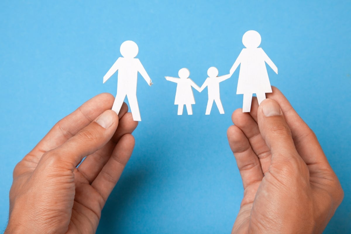 Los padres deben evitar involucrar a sus hijos en los conflictos de pareja. Foto: Istock.