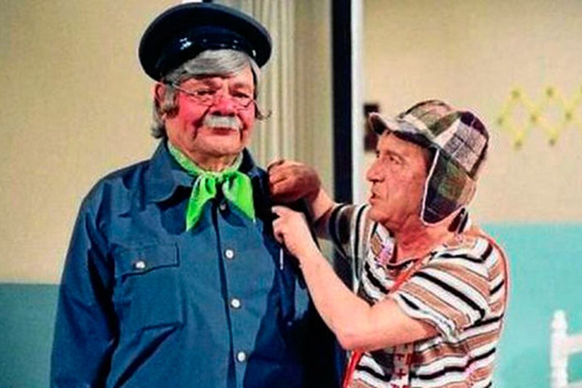 Roberto Gómez Bolaños y Raúl "Chato" Padilla en "El Chavo del 8" (Foto: Televisa)