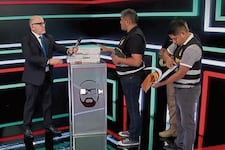 Escándalo en las Elecciones 2026: Todo sobre las cuatro cajas con cédulas de votación en la basura