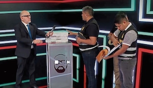 Escándalo en las Elecciones 2026: Todo sobre las cuatro cajas con cédulas de votación en la basura