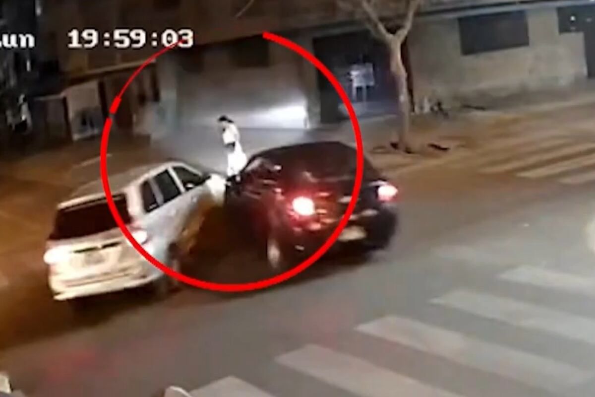 Joven fue atropellada y quedó grave tras violento choque en SJL. (Foto: Captura/YT/BDP)