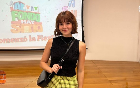 Alex Béjar / Al Fondo Hay Sitio