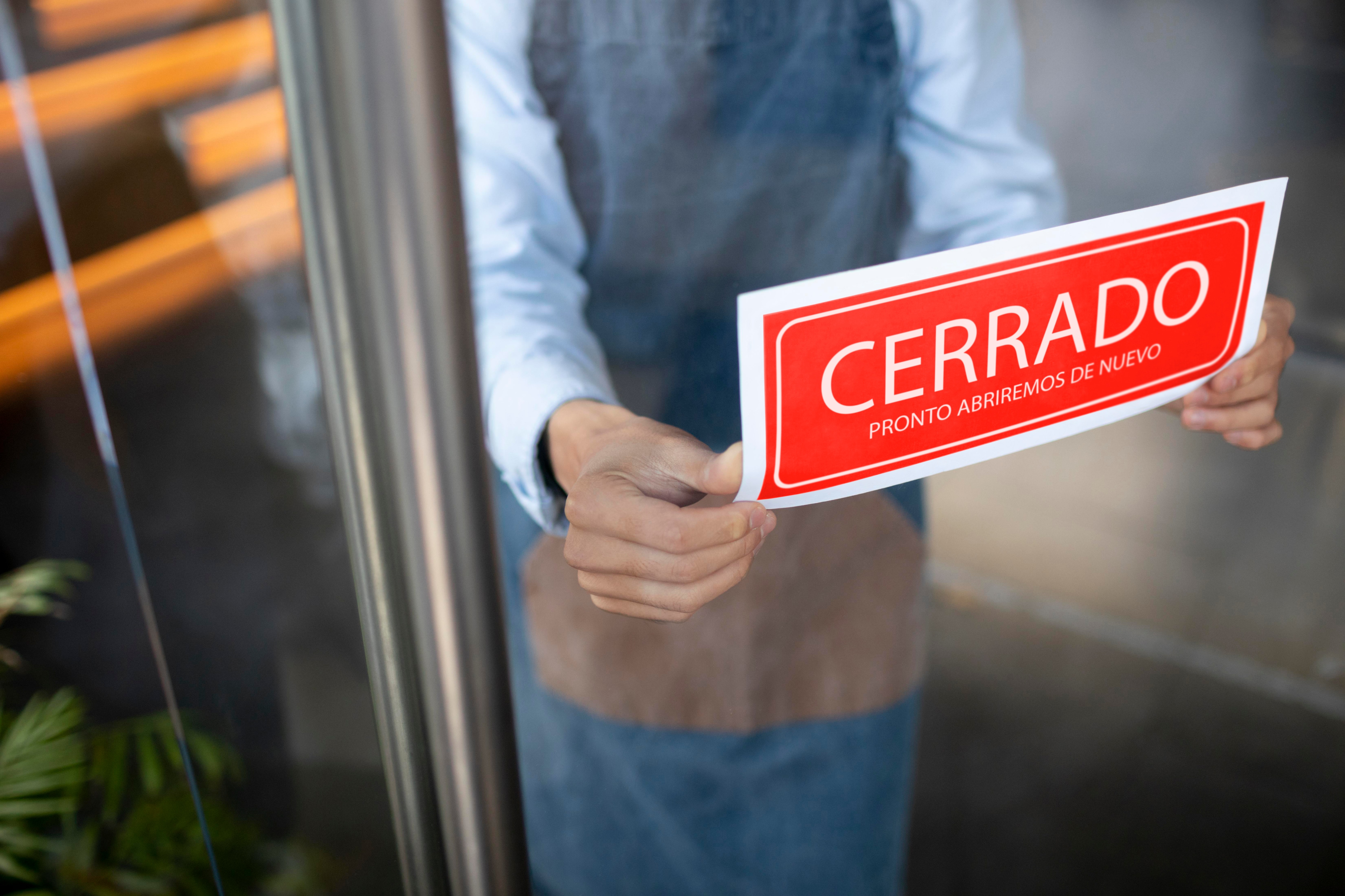 Evaluar la idea de ingresar a un mall. Foto: Freepik.