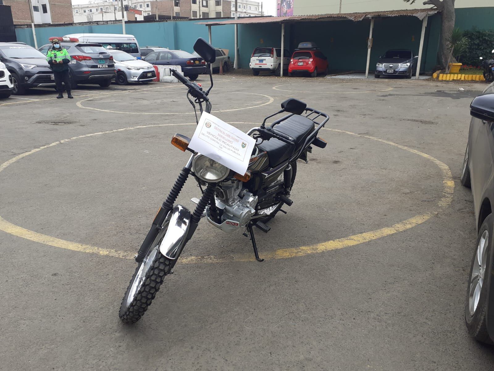 'Los Malditos del Rolex' fueron atrapados con la misma ropa con la que cometieron el violento atraco. (foto: MÓNICA ROCHABRUM/TROME)