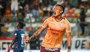 FUSILÓ AL ARQUERO: Mira el tanto de Hugo Ancajima en el duelo ‘U’-Nacional de Quito | VIDEO