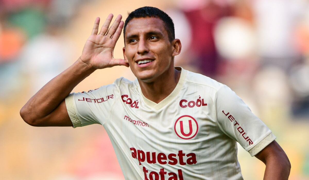 Para 'Pocho', a Alex Valera le faltan fundamentos para ser un gran delantero. (Foto: Universitario)