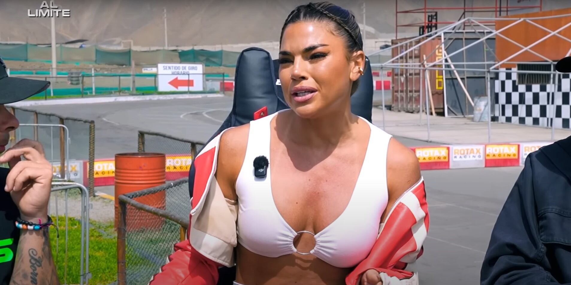 Modelo revela por qué no se habla con Irivarren y Molina. (Fuente: Al Límite)