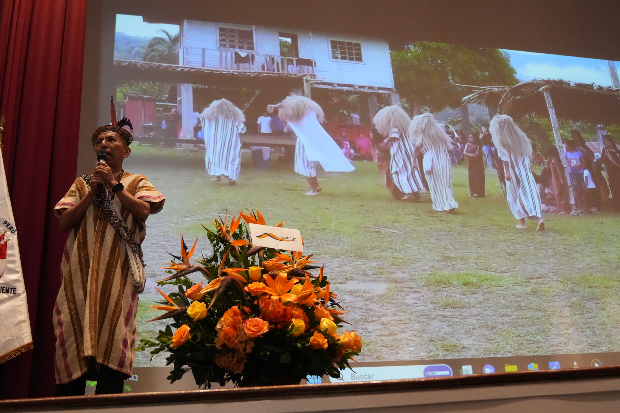 Los emprendimientos deberán desarrollarse al interior de las áreas naturales protegidas, sus zonas de amortiguamiento o paisajes asociados. (Difusión)