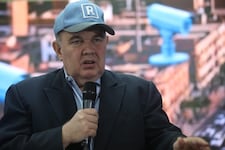 Presentan solicitudes para sacar a Rafael López Aliaga de las elecciones municipales