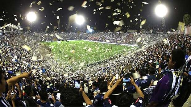 Hinchada de Alianza Lima prepara una fiesta para el duelo ante Los Chankas. (Foto: soyalianza)