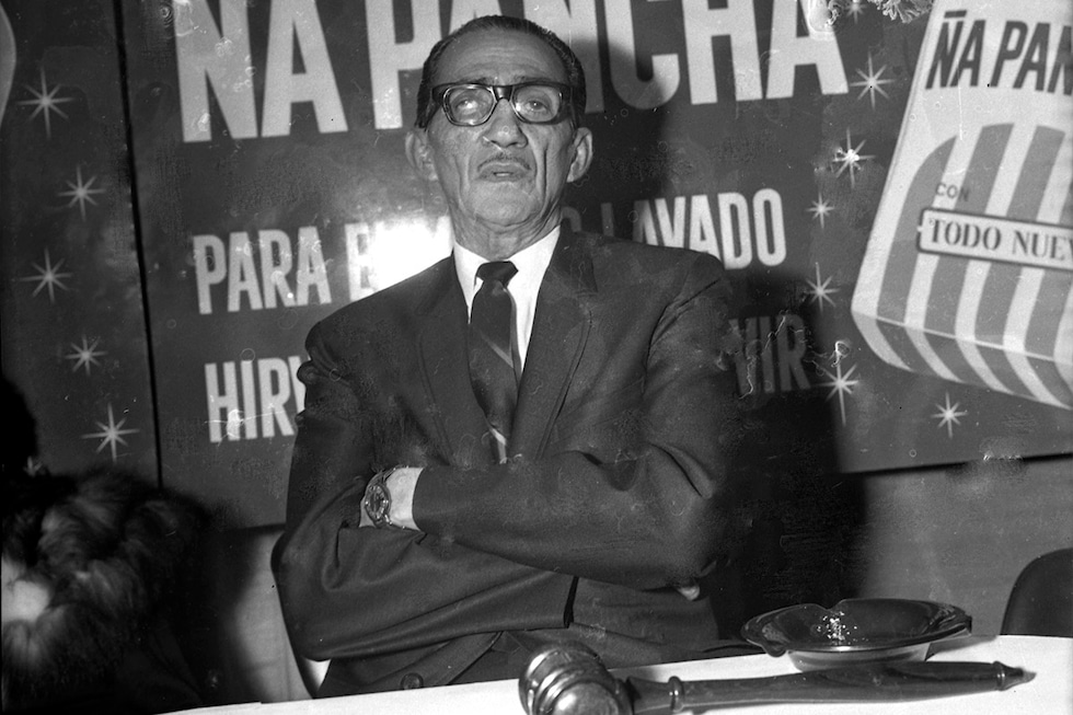 'La Tremenda Corte' fue considerado, por muchos conocedores en la materia, como una exitosa comedia radiofónica y televisiva producida en Latinoamérica en aquella época, y rescataba lo mejor de la particularidad popular cubana. En ella destacaban, con sendos papeles protagónicos, Leopoldo Fernández (Tres Patines) y Aníbal de Mar (el Tremendo juez).