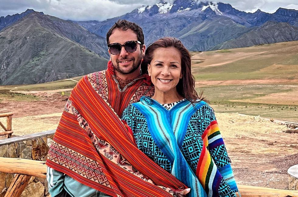 Mónica Sánchez y su novio en un viaje. (Foto: Mónica Sánchez)