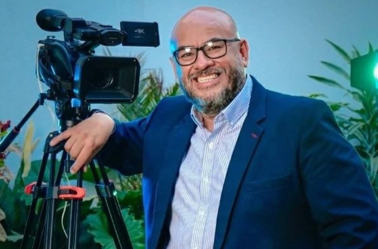 El narrador y comentarista deportivo Peter Arévalo, más conocido como Mr Peet, celebró que "A Presión" haya obtenido el premio Luces 2021. (Foto: @mrpeetsports)