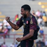 Mira el GOLAZO de Piero Magallanes en el triunfo de Perú 2-0 sobre Bolivia