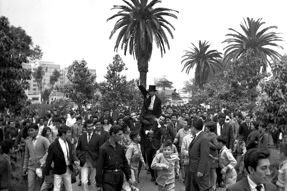 Pero este singular personaje tendría dos creadores. El propio Tulio Loza y el no menos popular Augusto Polo Campos; aunque a decir verdad, en un principio Tulio pensó en Sofocleto, otro maestro del humor, para que le escriba los libretos, pero los que le hizo fueron para un público muy intelectual, de clase media para arriba.