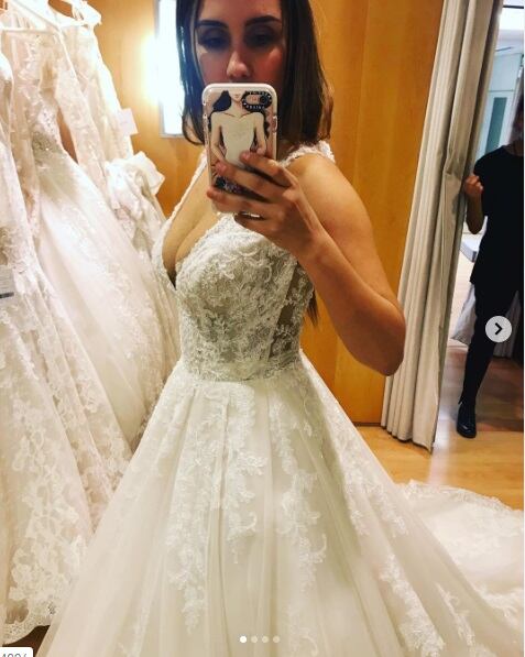 El segundo vestido que usó Dulce María para su día especial (Foto: Instagram)