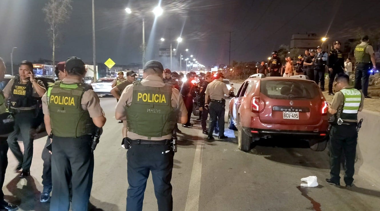 ¡Cayeron ‘Los Malditos de la Panamericana’! Robo de vehículo termina infernal balacera en Villa El Salvador
