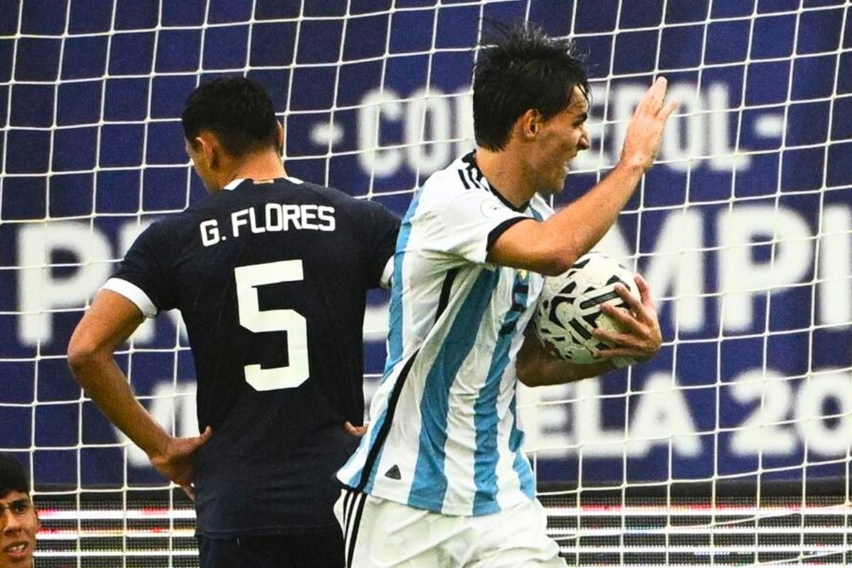 Argentina pudo empatar con sufriiento ante Paraguay 3-3 (Foto: AP)
