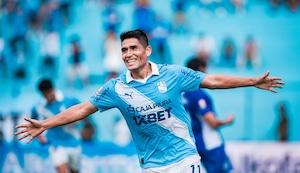 Irven Ávila marcó el segundo de Sporting Cristal ante Alianza Atlético de Sullana de excelente definición | VIDEO