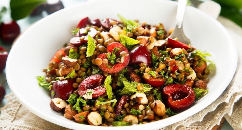 Aprende a preparar esta ensalada de lentejas.