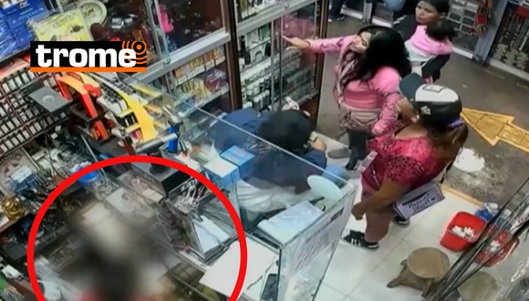 Cuatro mujeres distrajeron al dueño del establecimiento para que la niña robe el dinero de la caja registradora.
