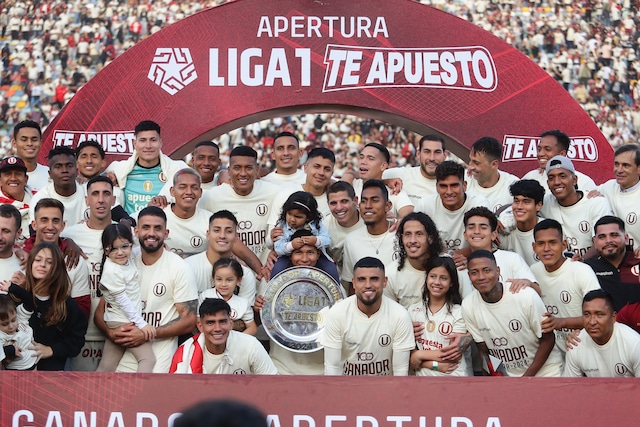 Celebración de Universitario como ganador del Torneo Apertura (Fotos: Jesús Saucedo)