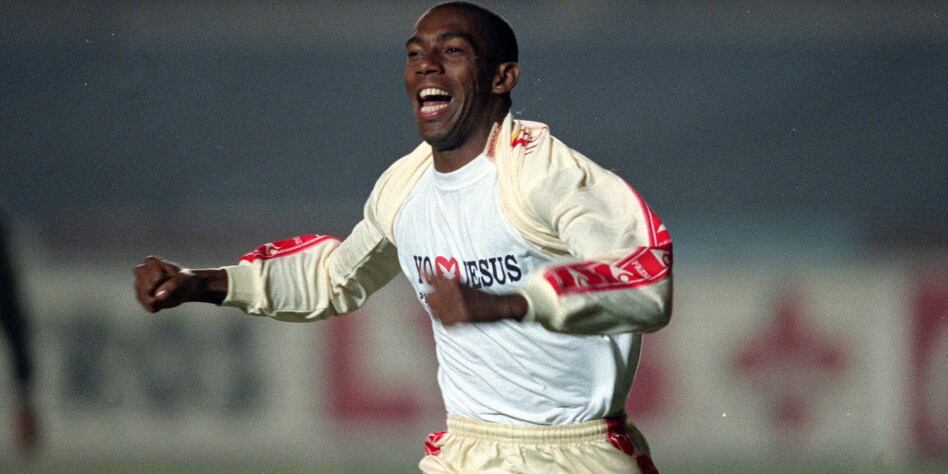 Eduardo Esidio, máximo goleador de Universitario, pasó a Alianza Lima en el 2001 (Foto: Difusión)