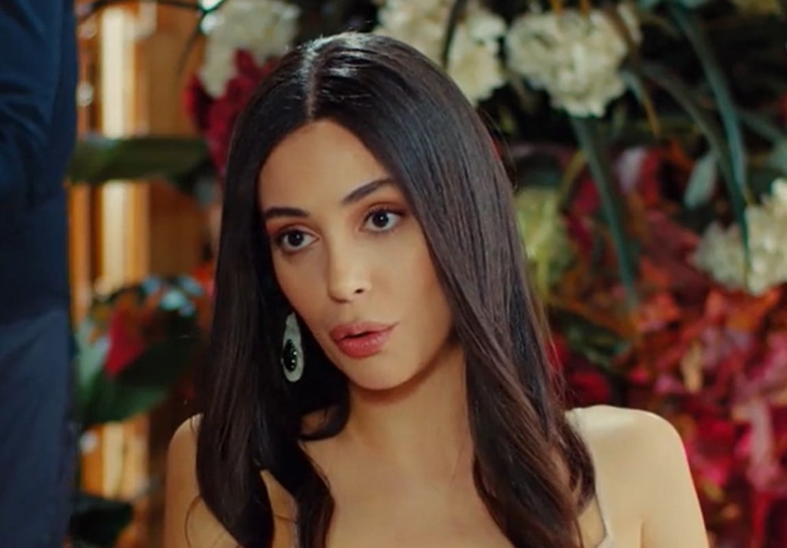 Zeynep está muy celosa de Elif, la amiga de Alihan (Foto: Med Yapim)