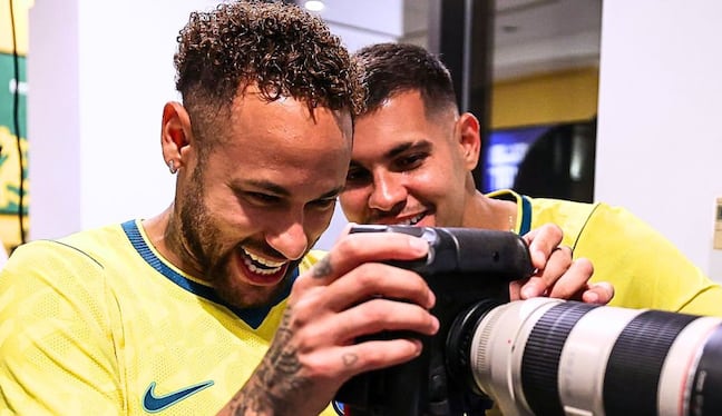 Neymar recupera la sonrisa al saber que puede volver a entrenar (Foto: Getty Images)