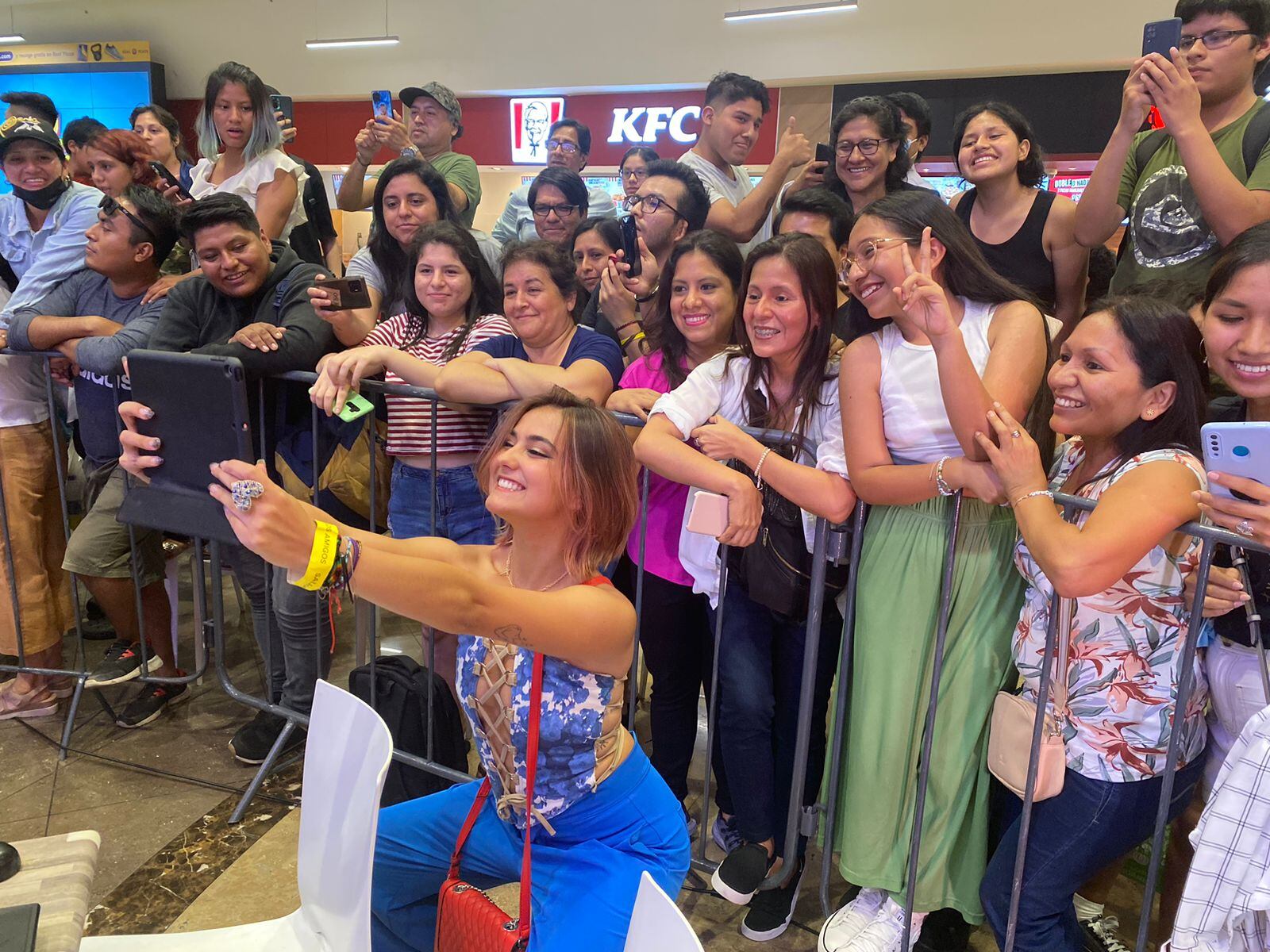 Merly Morello en el avant premiere de ‘¡Asu mare! Los amigos’. (Foto: Trome).