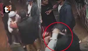 ¡Discusión terminó en asesinato! Cámara capta cómo hombre es apuñalado en SJL
