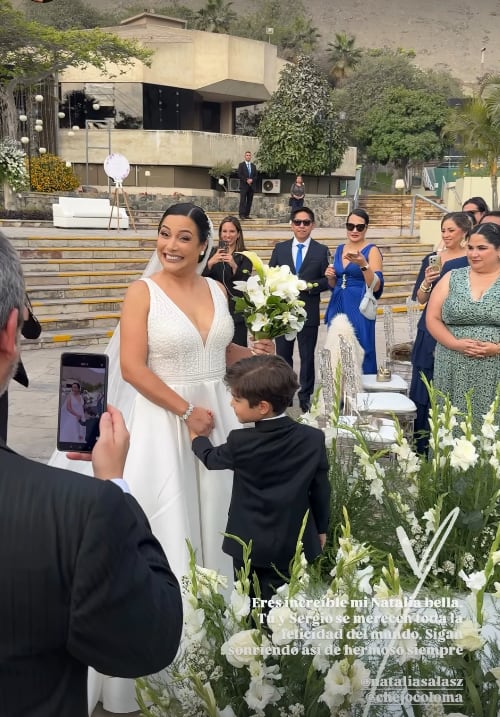 Natalia Salas antes de casarse por religioso. Su hijo la llevó al altar.