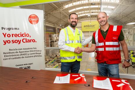 Claro y Ambipar firman alianza para el adecuado manejo de los Residuos de Aparatos Eléctricos y Electróni...