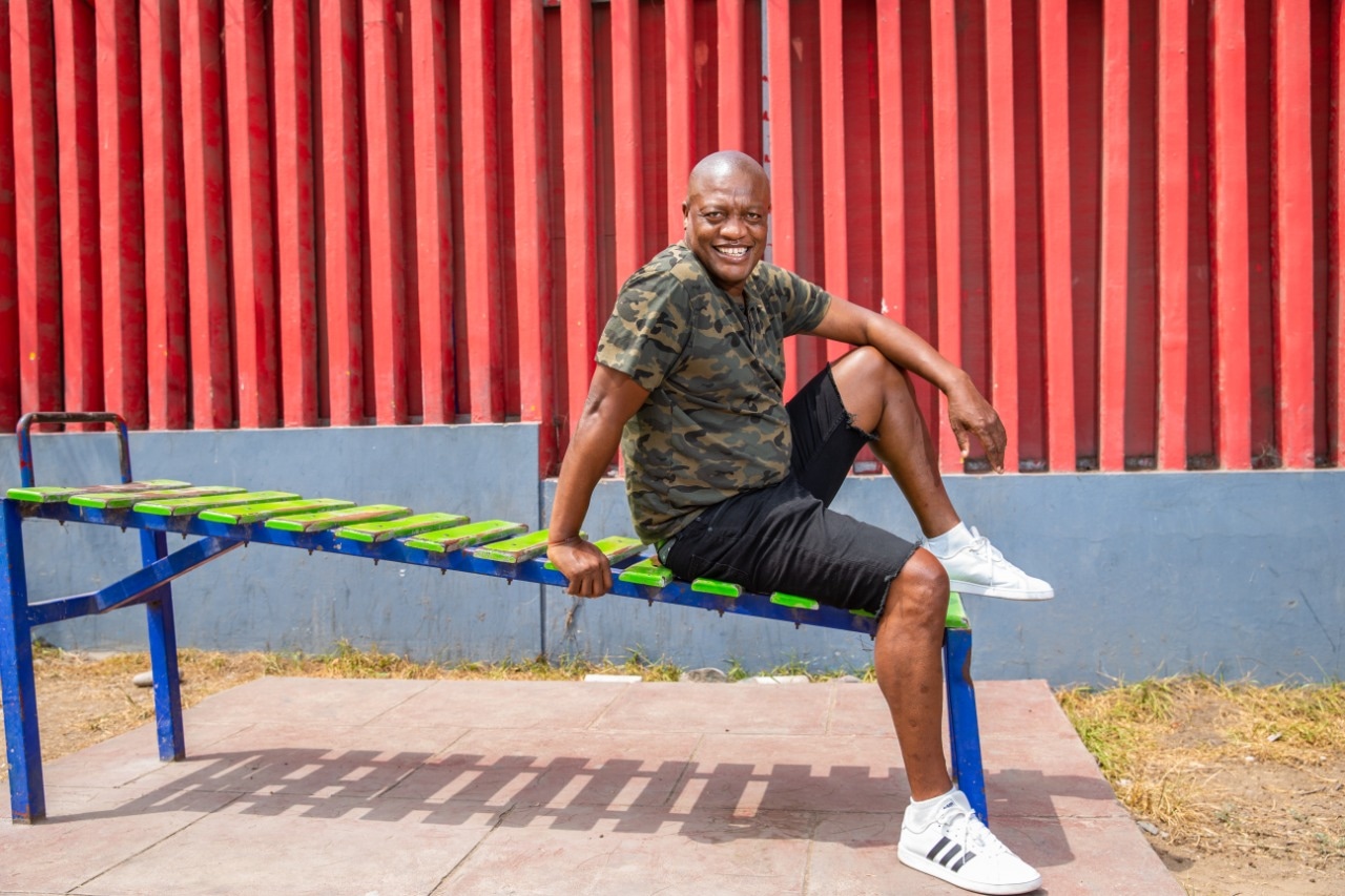 Andrés 'Balán' Gonzales tiene claro cómo frenar a Hernán Barcos en los clásicos finales.