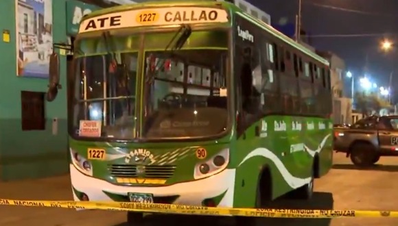 TROME | San Luis: Delincuentes balean bus lleno de pasajeros (América Noticias)