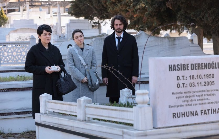 Birkan Sokullu, Ezgi Mola y Merve Dizdar son los protagonistas de la telenovela turca “Inocentes” (Foto: OGM Pictures)
