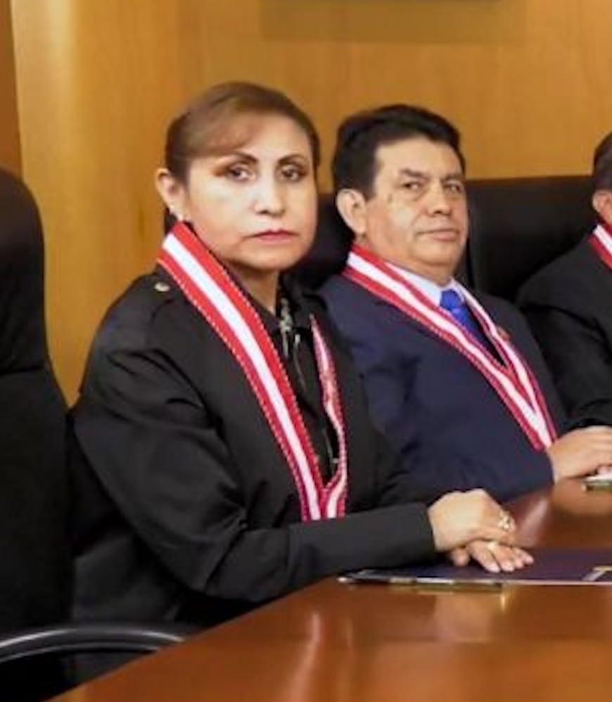 Fiscales Supremos Patricia Benavides y Tomás Gálvez