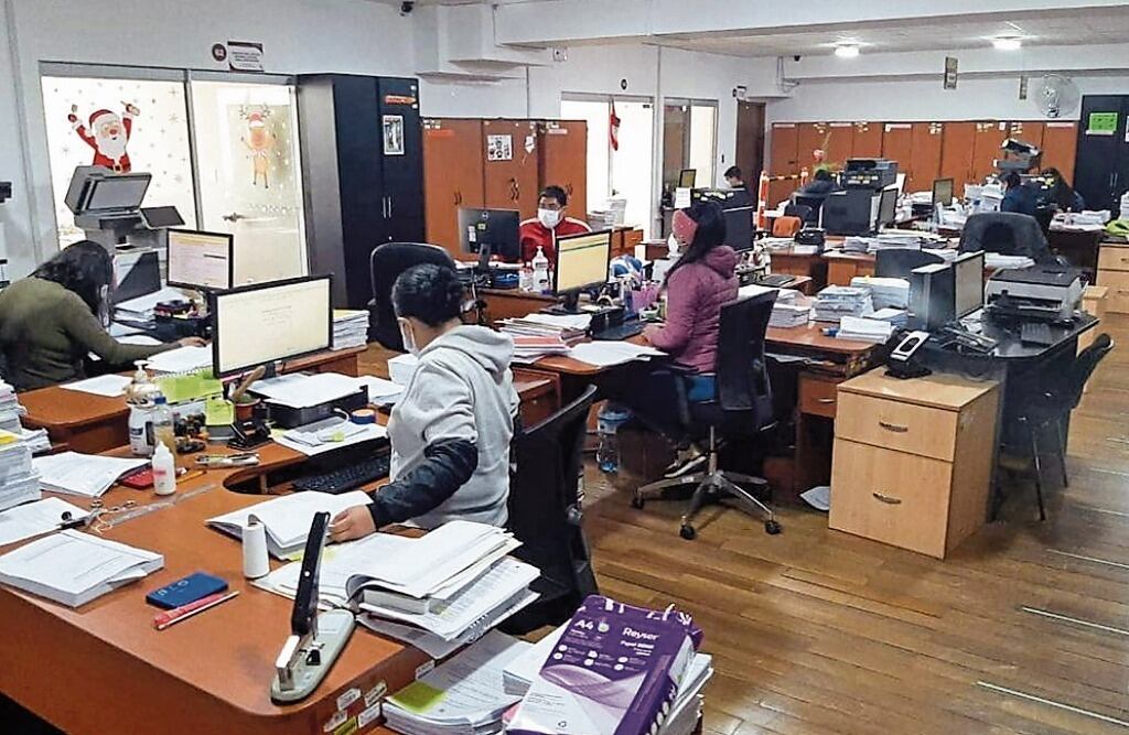 Trabajadores contratados y estables podrán acceder a la bonificación por Fiestas Patrias (Foto: Andina)