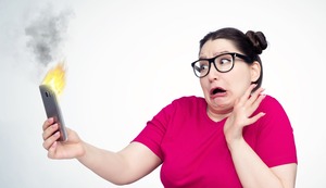 ¿Cómo identificar si la ola de calor está afectando mis dispositivos electrónicos?