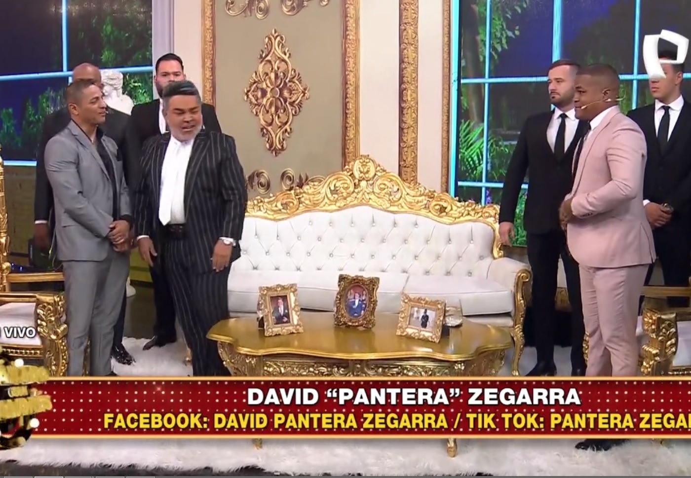 Jonathan Maicelo y 'La Pantera' Zegarra frente a frente en Porque hoy es sábado con Andrés. ( Captura: Panamericana)