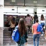 Dejan sin becas a jóvenes estudiosos