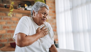 Paro cardíaco en mujeres: el riesgo silencioso que debes conocer
