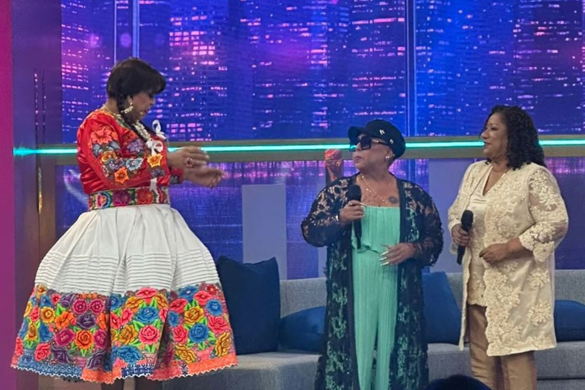 Chola Chabuca unió a Lucía de la Cruz y Bartola.