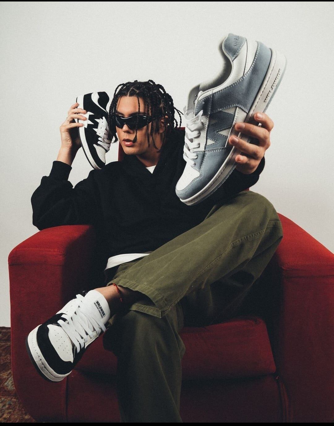 Las zapatillas de cuero son las protagonistas para cualquier outfit.