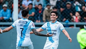 Sporting Cristal golea 4- 1 a Comerciantes Unidos y quedó a un paso de meterse a los play offs | VIDEO
