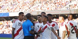La selección peruana de Mano Menezes acumula una victoria, un empate y tres derrotas en nueve meses de trabajo.