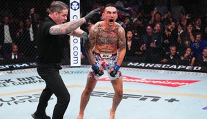 UFC 300: Max Holloway noqueó con brutal derechazo a Justin Gaethje | VIDEO